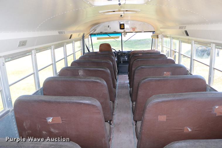 image for item DB9292 1997 International 3800 school bus