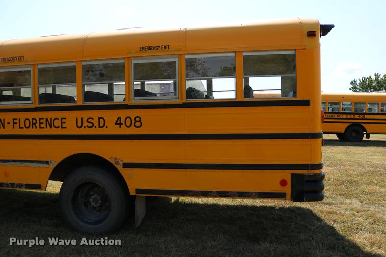 image for item DB9292 1997 International 3800 school bus