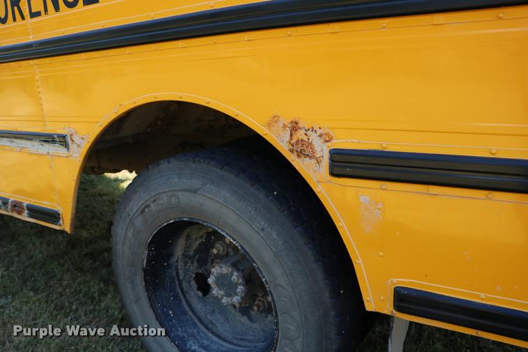 image for item DB9292 1997 International 3800 school bus