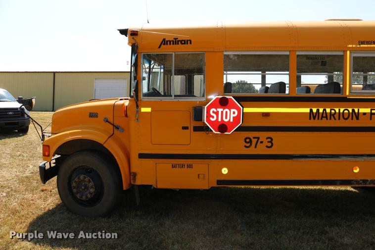 image for item DB9292 1997 International 3800 school bus