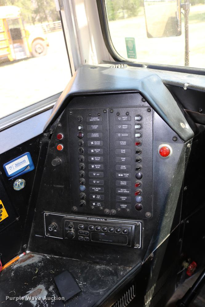 image for item DB9293 1997 International 3800 bus