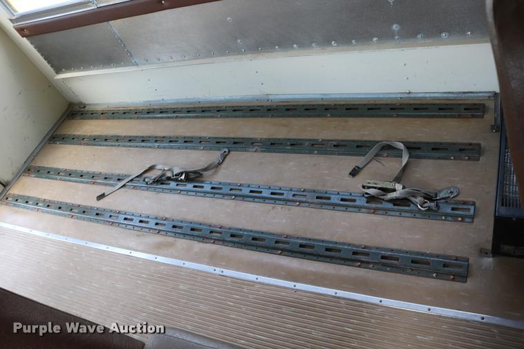 image for item DB9293 1997 International 3800 bus