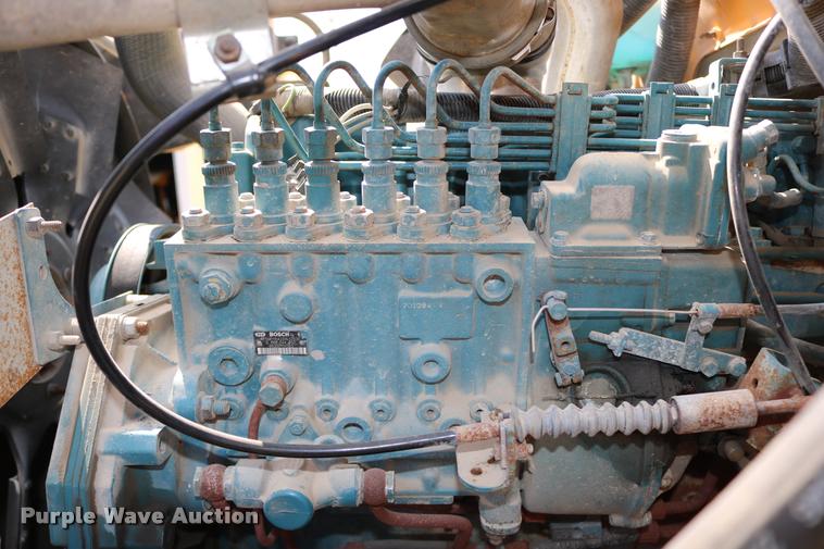 image for item DB9293 1997 International 3800 bus