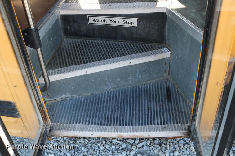 image for item DB9294 1995 Chevrolet G30 Blue Bird school bus