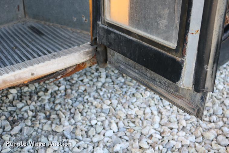 image for item DB9294 1995 Chevrolet G30 Blue Bird school bus