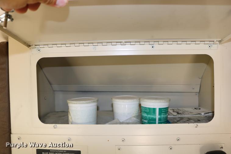 image for item DB9294 1995 Chevrolet G30 Blue Bird school bus