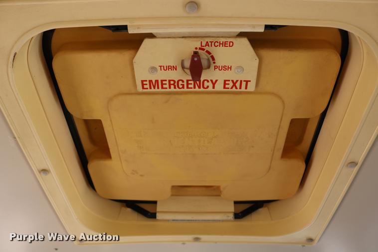 image for item DB9294 1995 Chevrolet G30 Blue Bird school bus