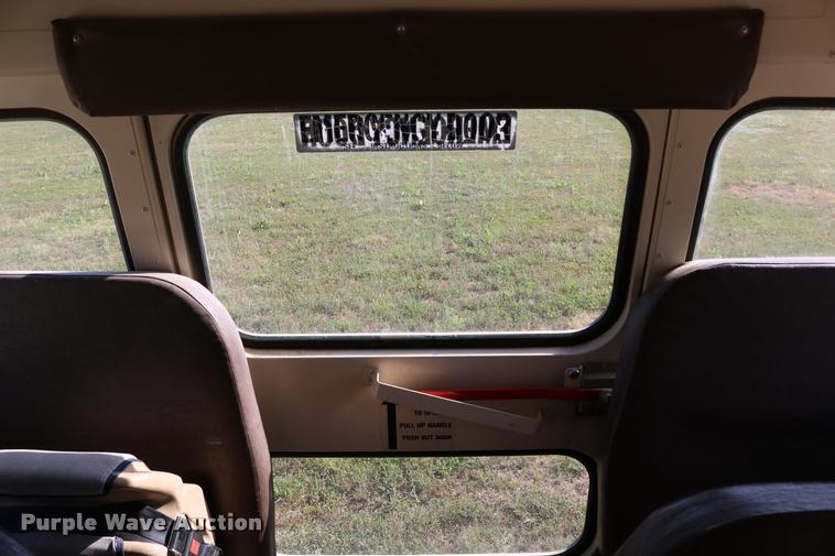 image for item DB9294 1995 Chevrolet G30 Blue Bird school bus