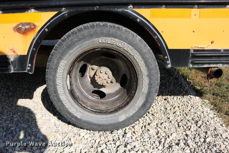 image for item DB9294 1995 Chevrolet G30 Blue Bird school bus