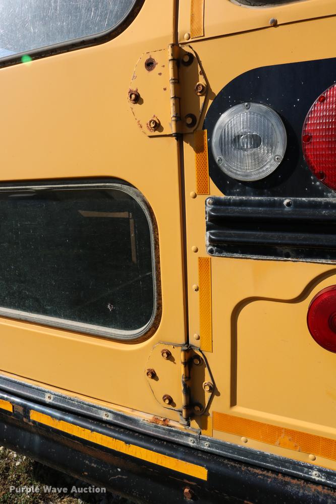 image for item DB9294 1995 Chevrolet G30 Blue Bird school bus