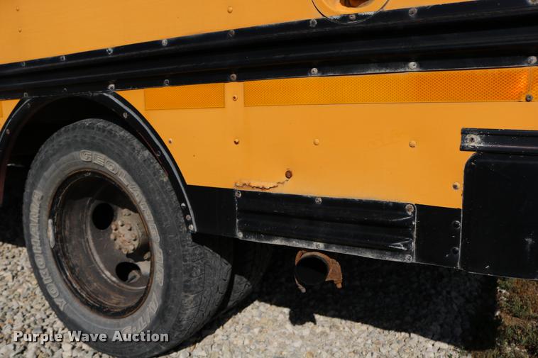 image for item DB9294 1995 Chevrolet G30 Blue Bird school bus