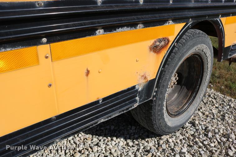 image for item DB9294 1995 Chevrolet G30 Blue Bird school bus