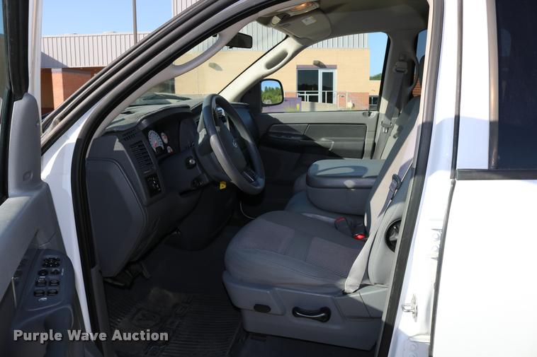 image for item DB9295 2007 Dodge Ram 1500 Quad Cab pickup truck