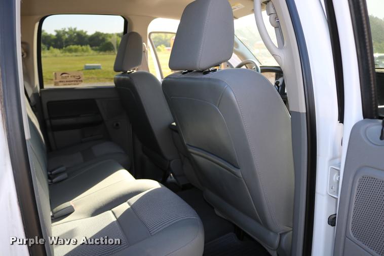 image for item DB9295 2007 Dodge Ram 1500 Quad Cab pickup truck