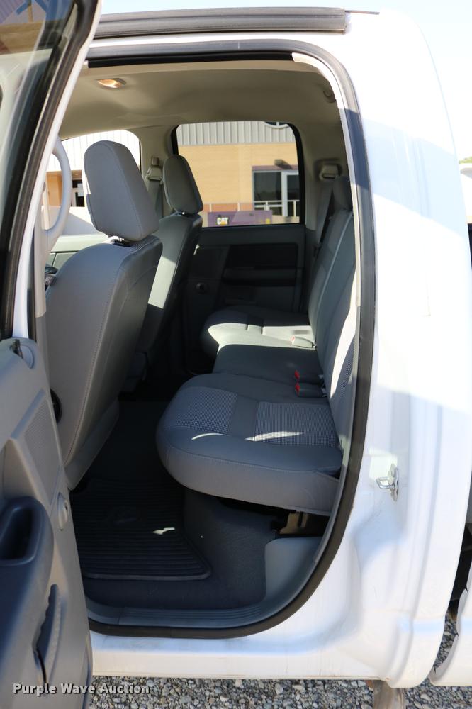 image for item DB9295 2007 Dodge Ram 1500 Quad Cab pickup truck