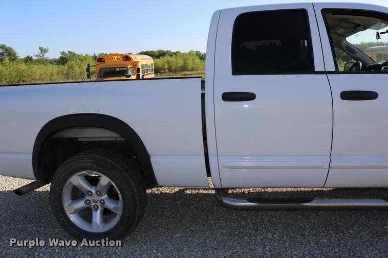 image for item DB9295 2007 Dodge Ram 1500 Quad Cab pickup truck