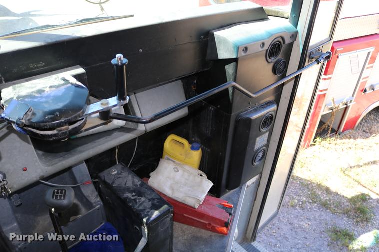 image for item DB9296 1999 Freightliner FS65 Blue Bird school bus