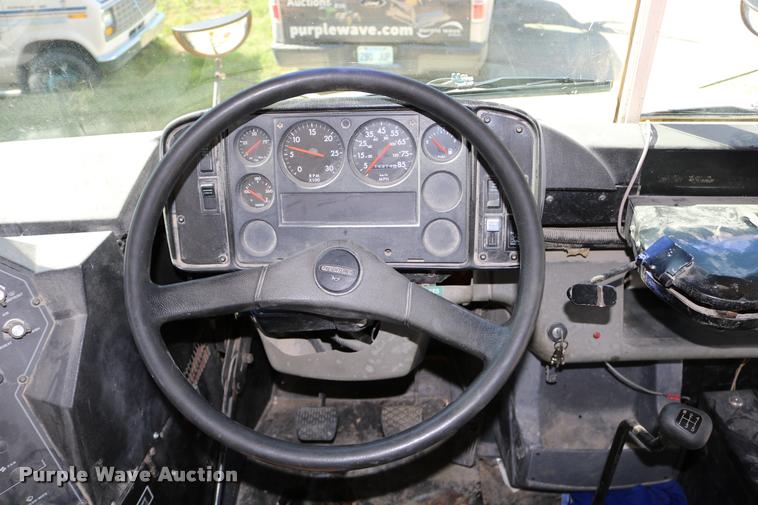 image for item DB9296 1999 Freightliner FS65 Blue Bird school bus