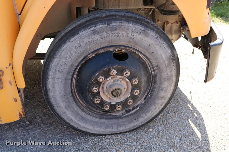 image for item DB9296 1999 Freightliner FS65 Blue Bird school bus