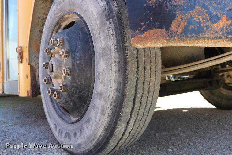 image for item DB9296 1999 Freightliner FS65 Blue Bird school bus