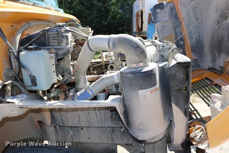 image for item DB9296 1999 Freightliner FS65 Blue Bird school bus