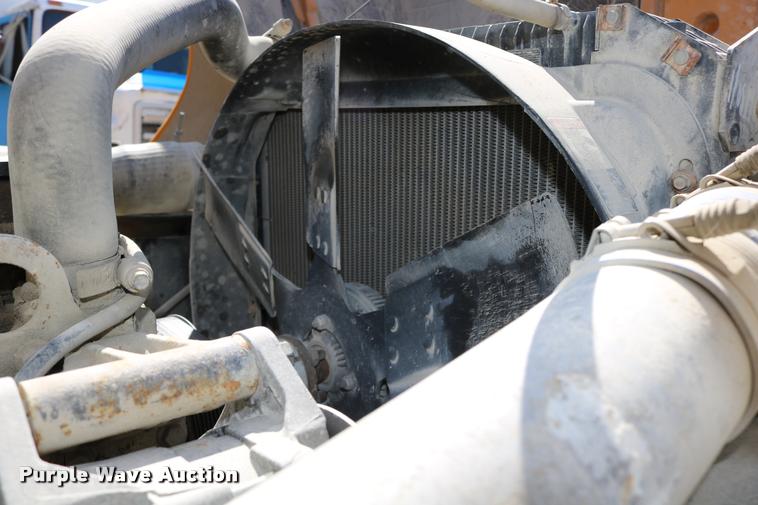 image for item DB9296 1999 Freightliner FS65 Blue Bird school bus