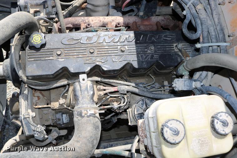 image for item DB9298 2000 Freightliner FS65 Blue Bird school bus