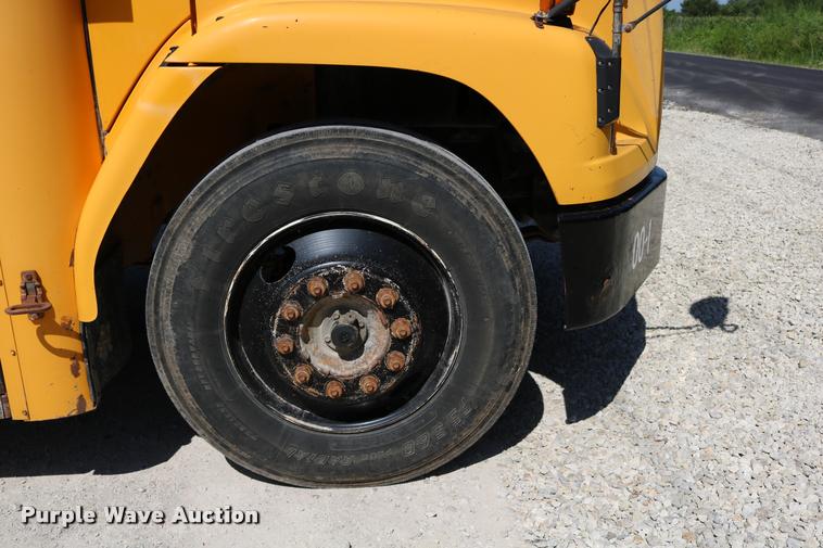 image for item DB9298 2000 Freightliner FS65 Blue Bird school bus