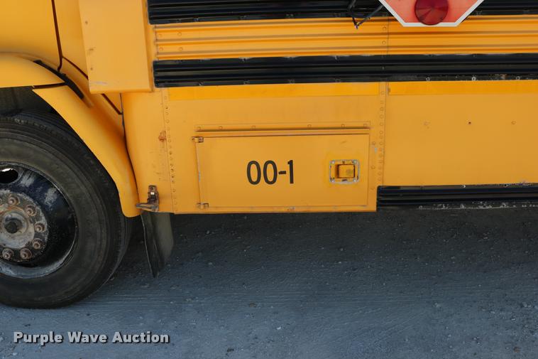 image for item DB9298 2000 Freightliner FS65 Blue Bird school bus
