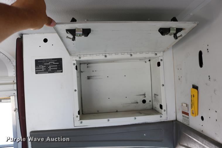 image for item DB9319 2002 Chevrolet Express G3500 school bus