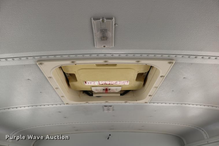 image for item DB9319 2002 Chevrolet Express G3500 school bus