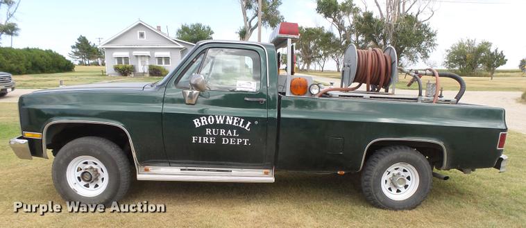 image for item DC3931 1984 Chevrolet Silverado 20 fire truck