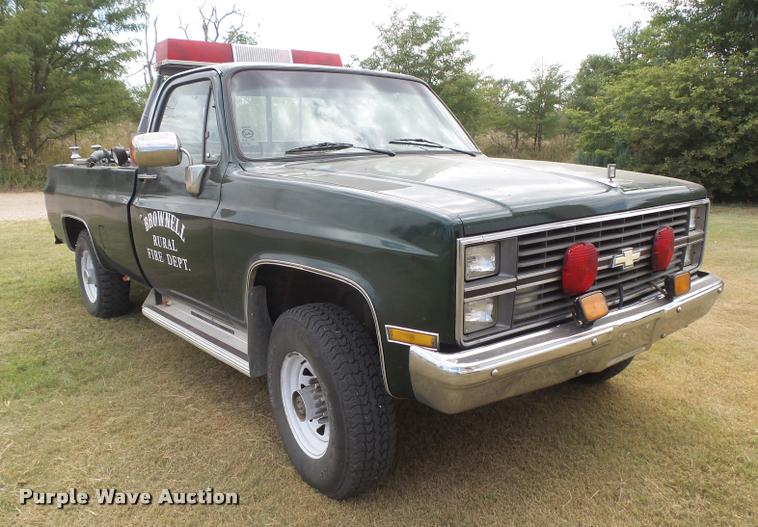 image for item DC3931 1984 Chevrolet Silverado 20 fire truck