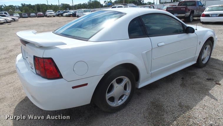 image for item DC3936 2002 Ford Mustang