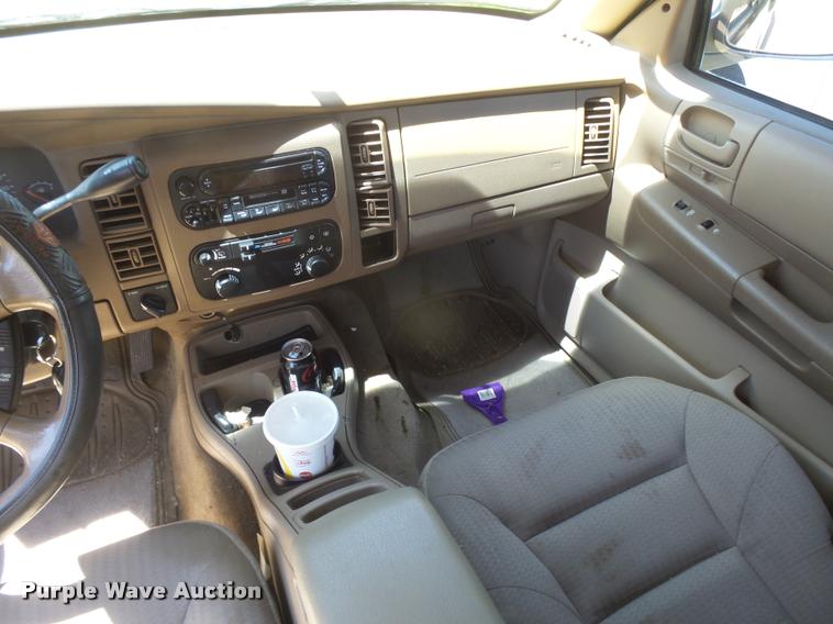 image for item DC3939 2003 Dodge Durango SUV