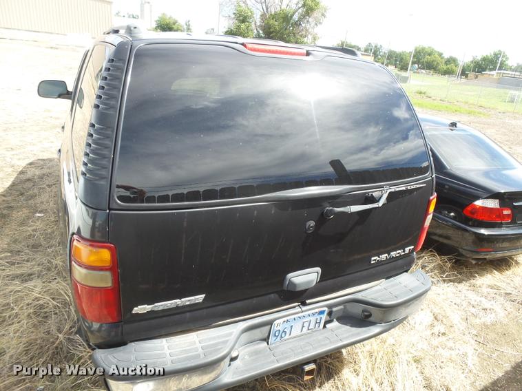 image for item DC3940 2003 Chevrolet Tahoe SUV