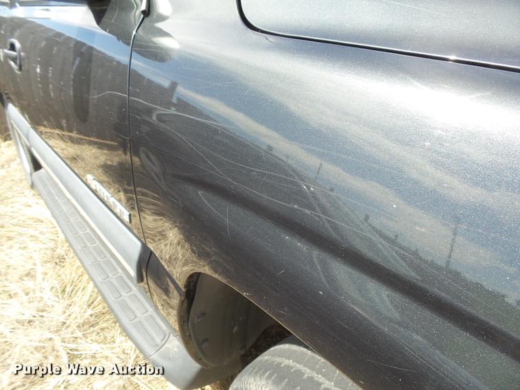 image for item DC3940 2003 Chevrolet Tahoe SUV