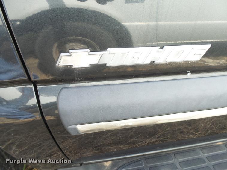 image for item DC3940 2003 Chevrolet Tahoe SUV