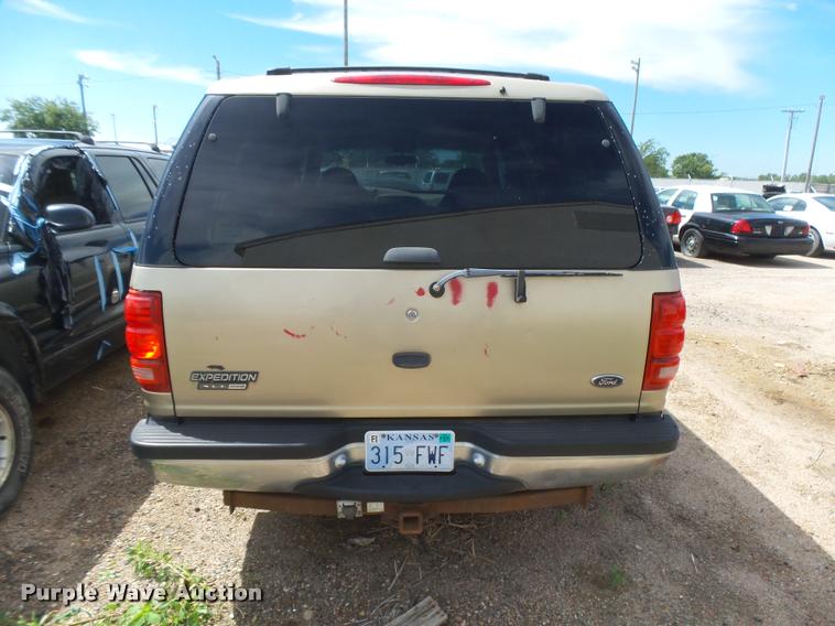 image for item DC3941 2000 Ford Expedition XLT SUV