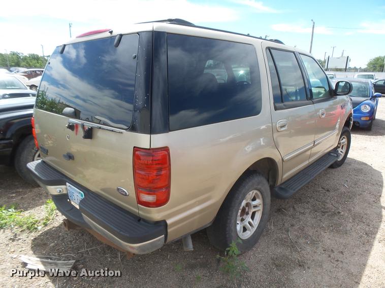 image for item DC3941 2000 Ford Expedition XLT SUV