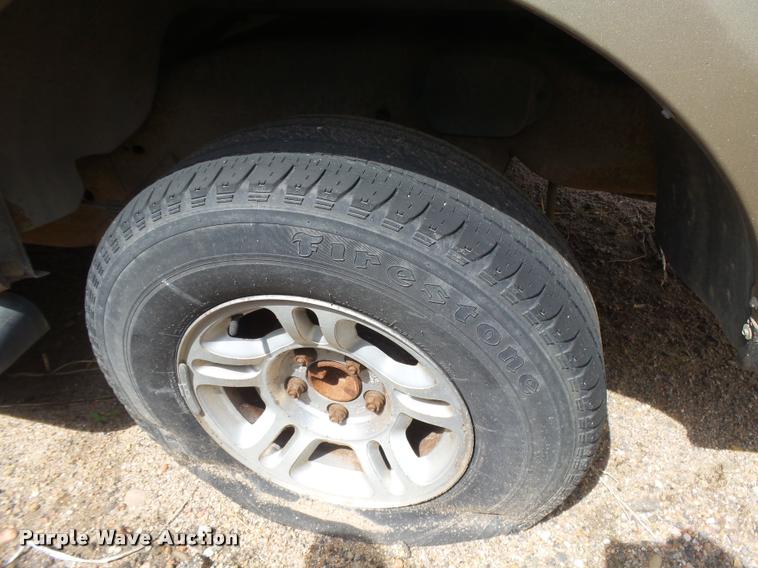 image for item DC3941 2000 Ford Expedition XLT SUV