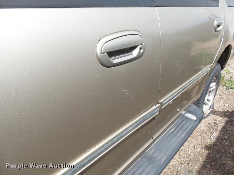 image for item DC3941 2000 Ford Expedition XLT SUV