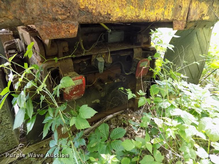 image for item DC4954 1999 International 4700 dump truck