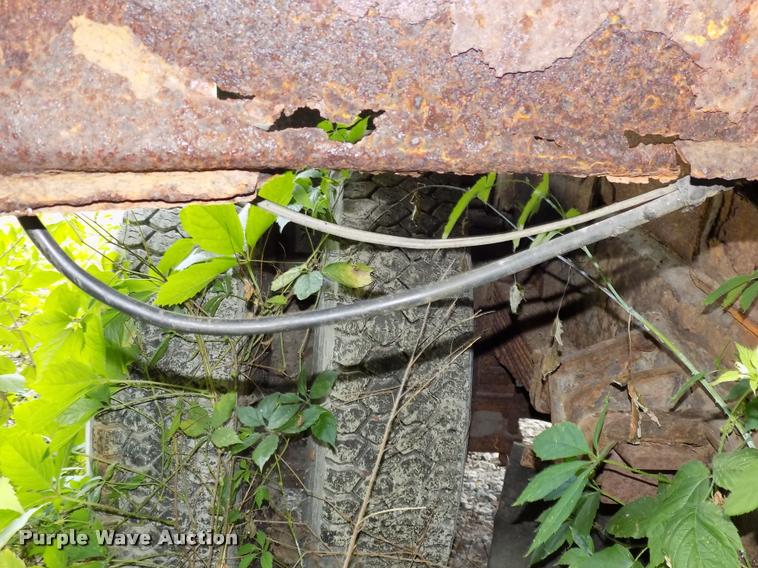 image for item DC4954 1999 International 4700 dump truck