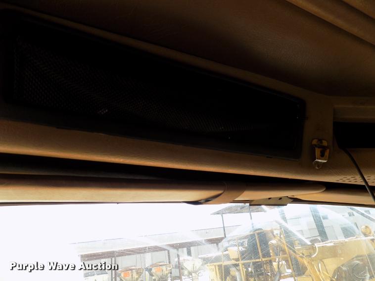 image for item DC4954 1999 International 4700 dump truck