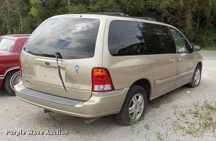 image for item DC4955 2001 Ford Windstar SE van