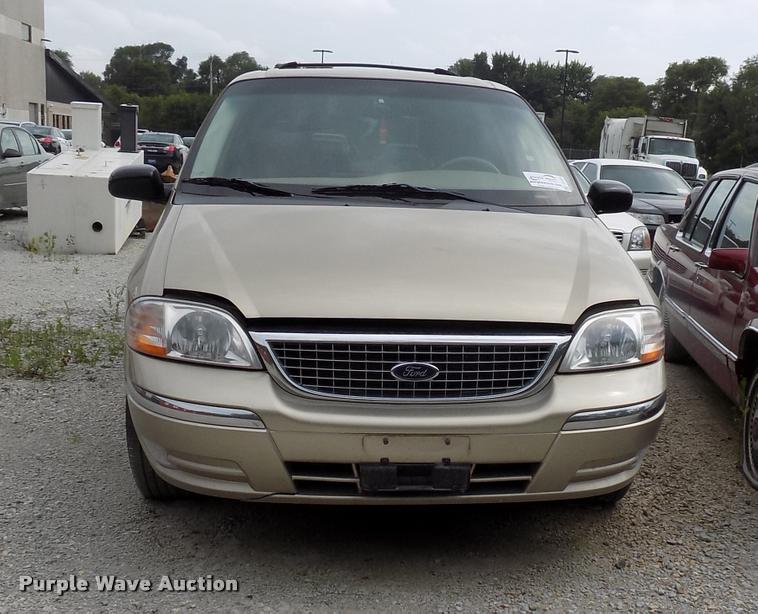 image for item DC4955 2001 Ford Windstar SE van