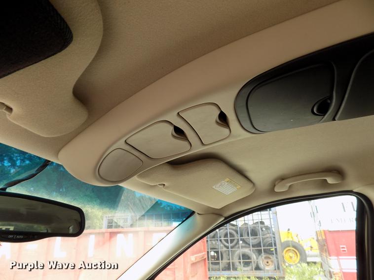 image for item DC4955 2001 Ford Windstar SE van