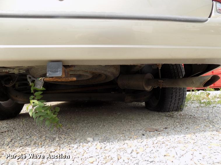 image for item DC4955 2001 Ford Windstar SE van