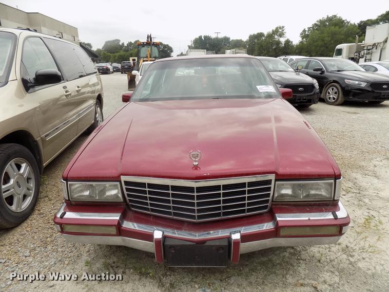image for item DC4956 1993 Cadillac DeVille